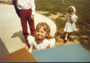 Lisa 0341.jpg: 1983/04/01 Easter - 1983